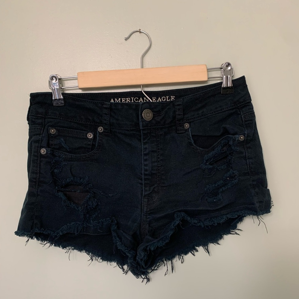 American Eagle — distressed black shorts size 8